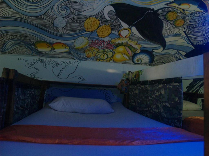 Bedroom 3, Peacock Hostel, Ko Lanta