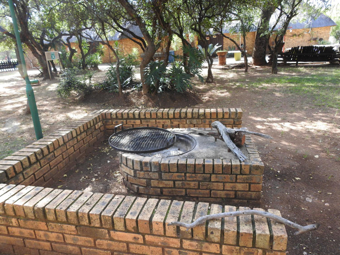 Exterior & Views 1, Unathi Game Lodge, Bojanala