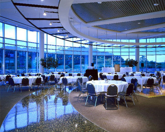 Food & Drinks 5, DoubleTree Suites by Hilton & Conf Ctr Chicago, Dupage
