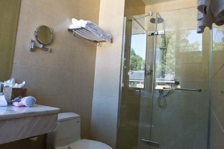 Bathroom, Hupao Mountain Resort, Hangzhou