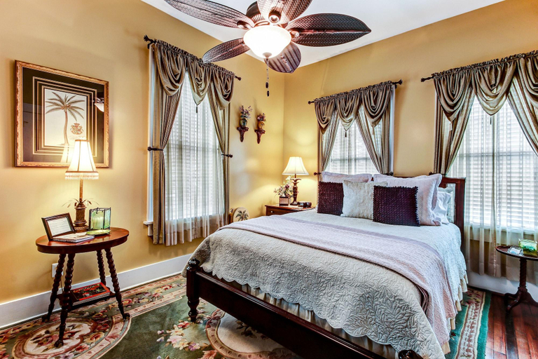 Bedroom 2, Green Palm Inn, Chatham