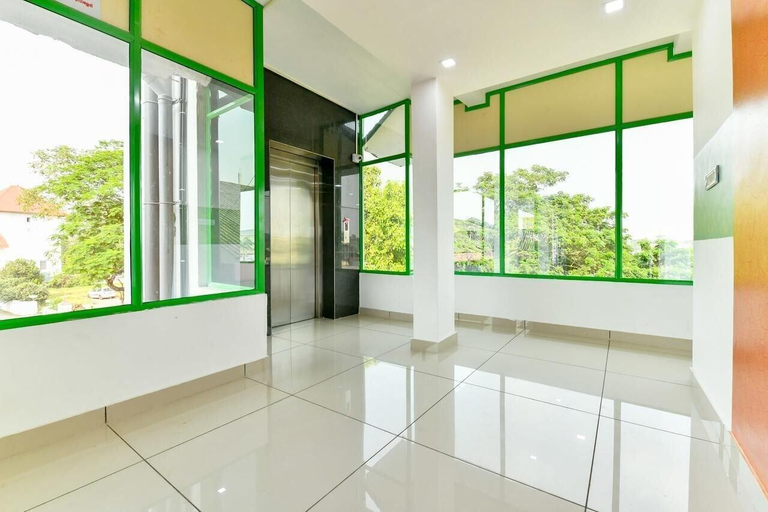 Public Area 3, Green Line Residency, Ernakulam