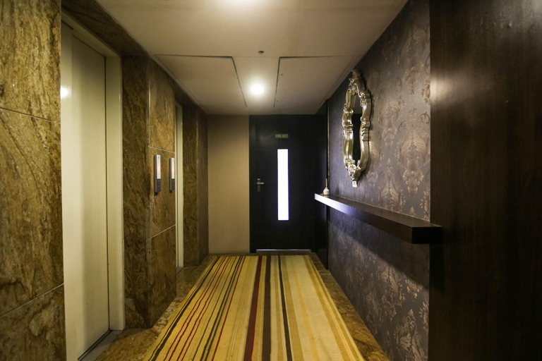 Public Area 2, Mint Lxia, Pune