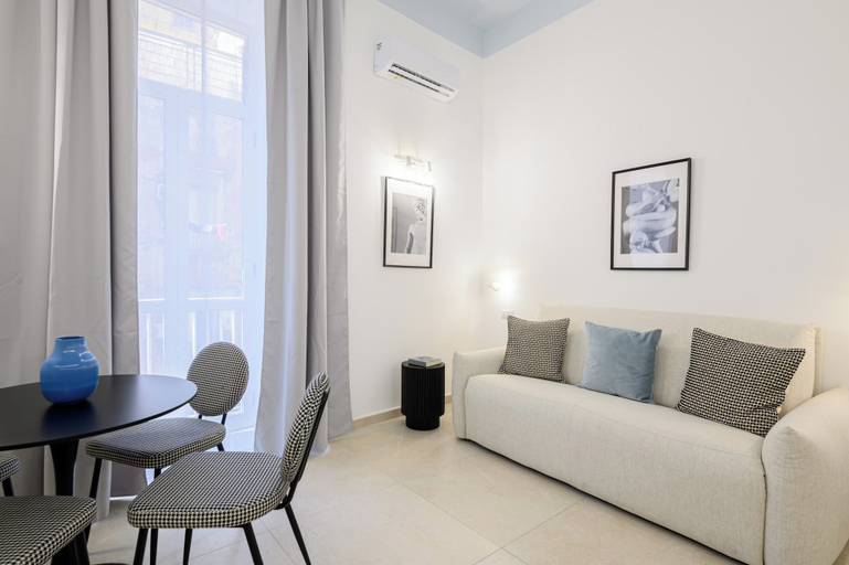 Living area 1, Into Mann, Napoli