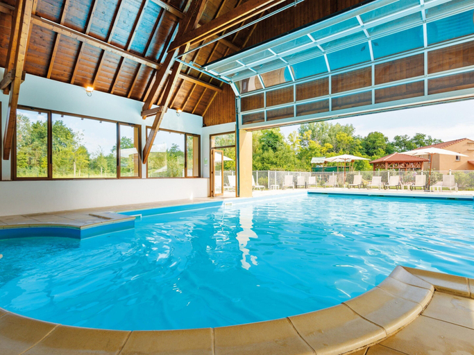 Pool 5, Spacious Dordogne Maisonette, Dordogne