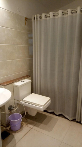 Bathroom 4, Hotel Tapovan , Nashik