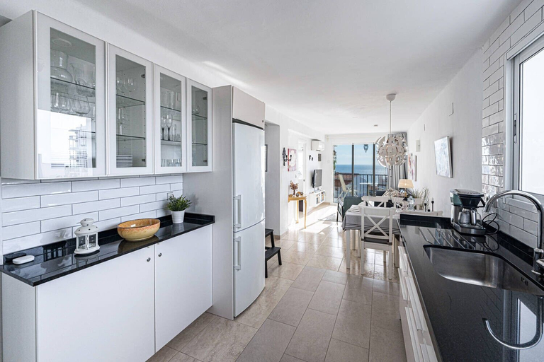 Private kitchen 2, Miami 5 Seaview by Casasol, Málaga