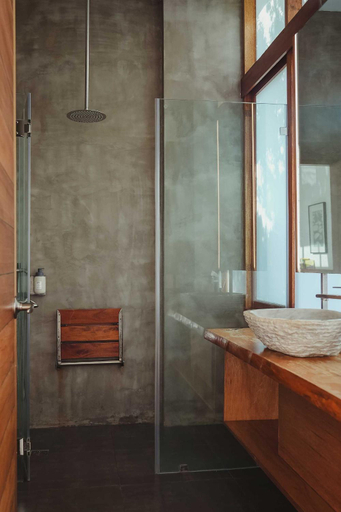 Bathroom 4, Narra Hill Tagaytay, Laurel