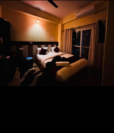 Others 4, Hotel Sea lake, Gandaki