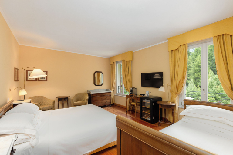 Bedroom 3, QC Grand Hotel Bagni Nuovi Bormio, Sondrio