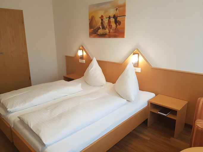 Bedroom 3, ates Hotel Kehl, Ortenaukreis