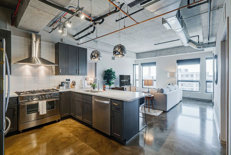Others 5, Sable 705 - Two Bedroom, Hennepin