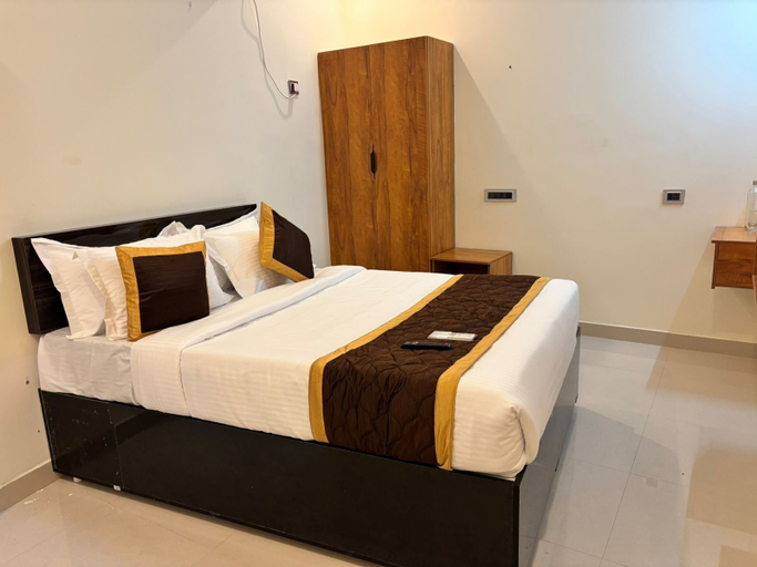 Room 2, Thamira Grand Palace, Kanniyakumari