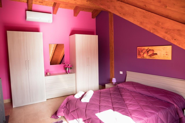Bedroom 3, Albagiò, Reggio Di Calabria