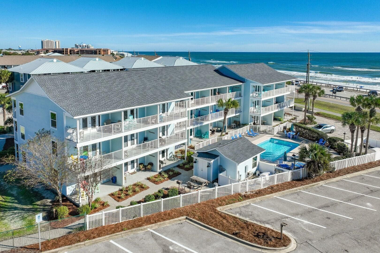 Exterior 2, Summerspell 101- Beach Life, Walton