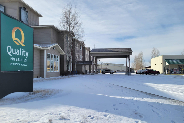 Exterior & Views 2, Quality Inn & Suites Pinedale, Sublette