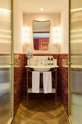 Bathroom 4, Hotel España Ocean Drive, Barcelona