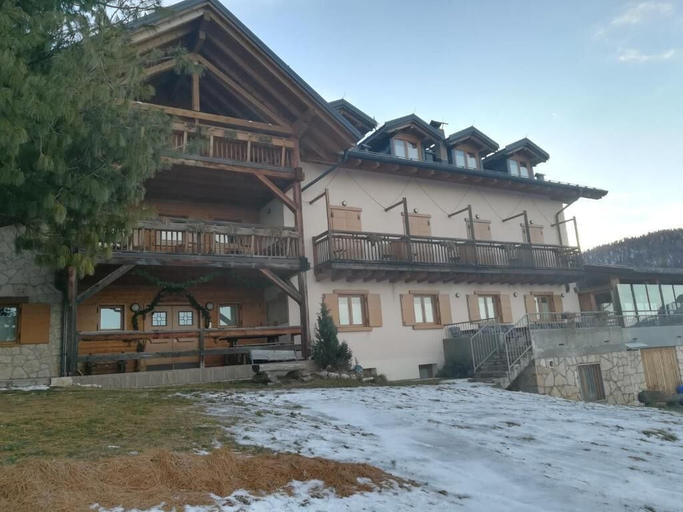 Exterior 5, Rifugio Predaia Ai Todes'ci, Trento