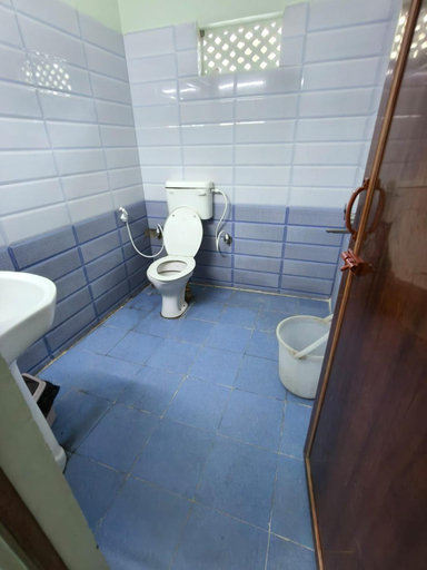 Bathroom 3, Saatvik Coorg Home stay, Kodagu