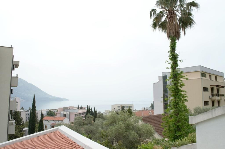 Exterior & Views 2, Mediterranean Retreat Becici