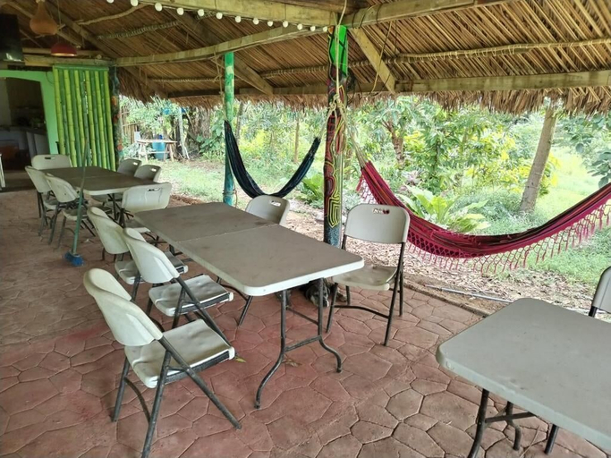 Outdoor dining, Finca Agroturistica Villaverde, Chagres