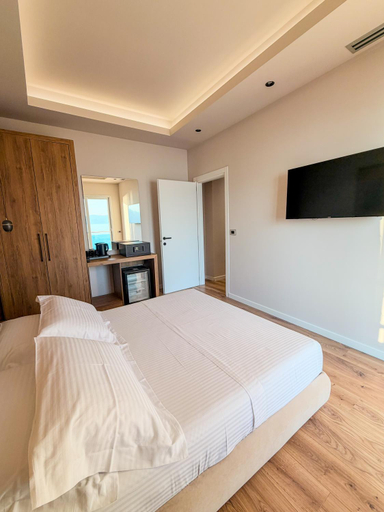 Bedroom 3, Coral Hotel & Resort, Vlorës