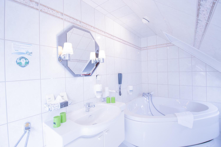 Bathroom 4, Ferien Hotel Spreewald, Spree-Neiße