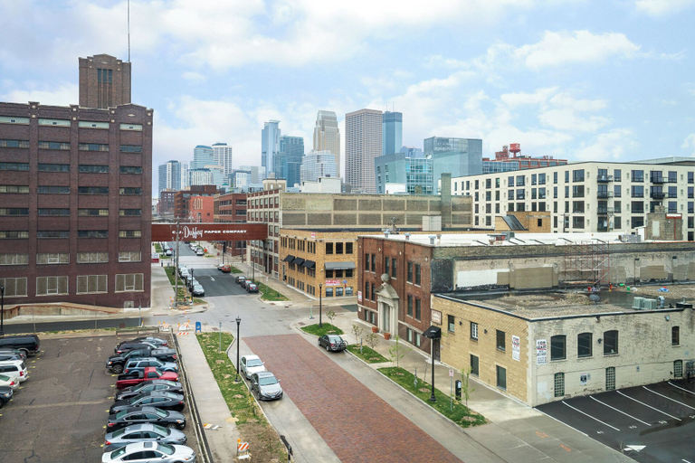 Exterior & Views 2, Sable 409 - One Bedroom, Hennepin