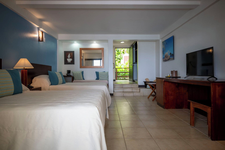 Bedroom 3, Tango Mar Beachfront Boutique Hotel & Villas, Puntarenas