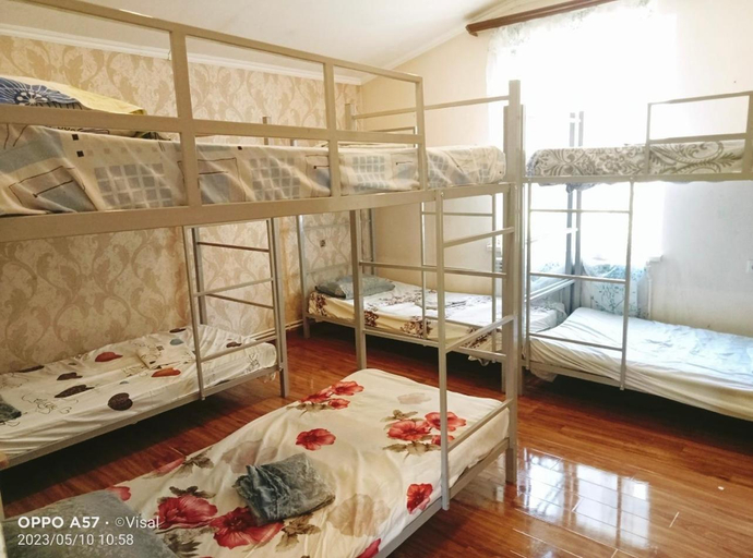 2, Crown hostel, Yerevan