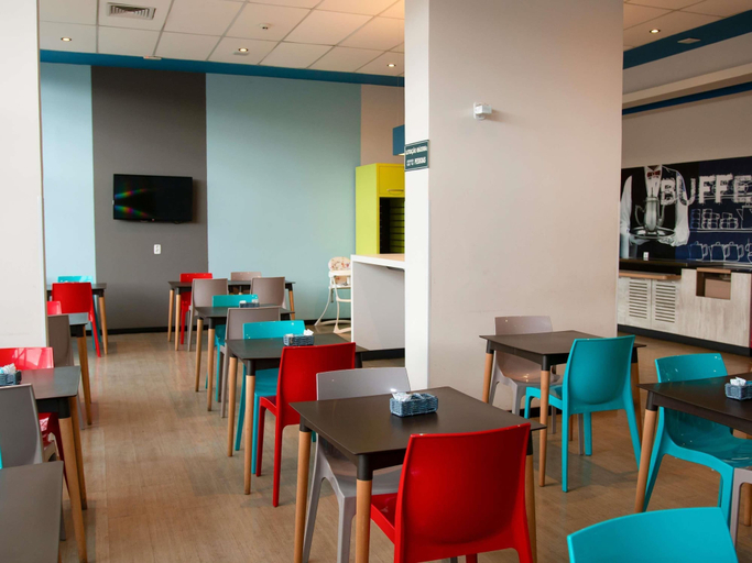 Food & Drinks 5, Ibis Budget Manhuacu, Manhuaçu