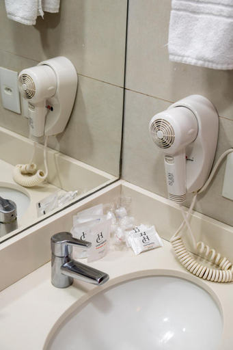 Bathroom 4, Hotel Continental Business - 200 metros do Complexo Hospitalar Santa Casa, Porto Alegre