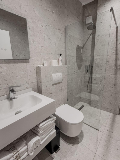 Bathroom 4, Coral Hotel & Resort, Vlorës