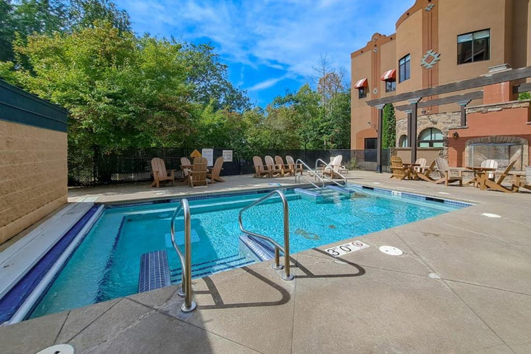 Sport & Beauty 2, Chula Vista Condo Unit 2647, Adams