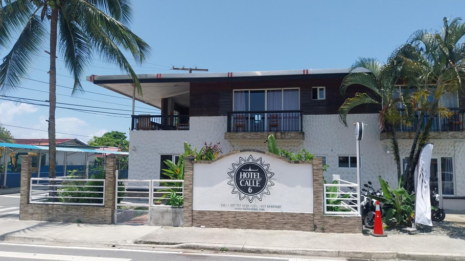 Entrance, Hotel Calle 6, Bocas del Toro