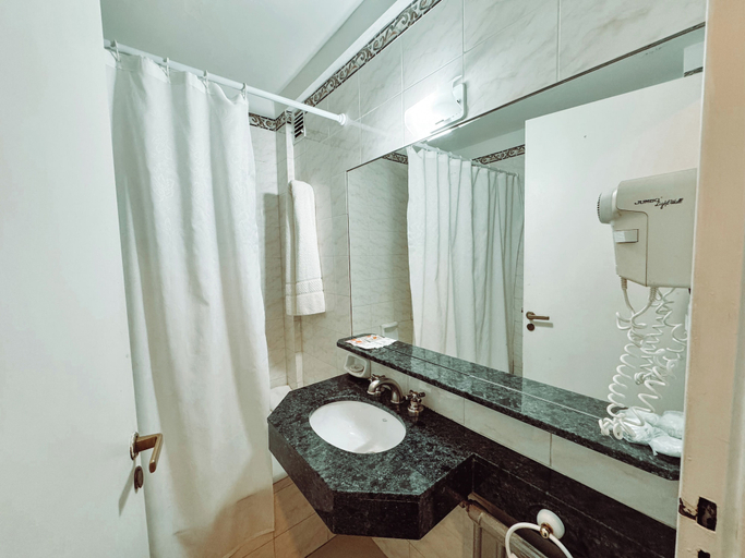 Bathroom 4, Gran Hotel Buenos Aires, Distrito Federal
