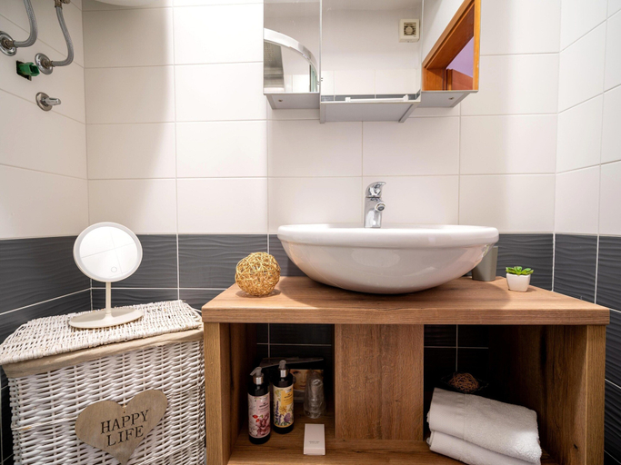 Bathroom 3, Villa in Rovinj Near Beach & Old Town, Rovinj