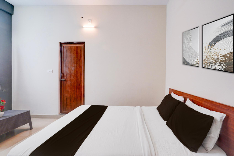 Bedroom 2, Hotel O Karanji Comfort, Bangalore