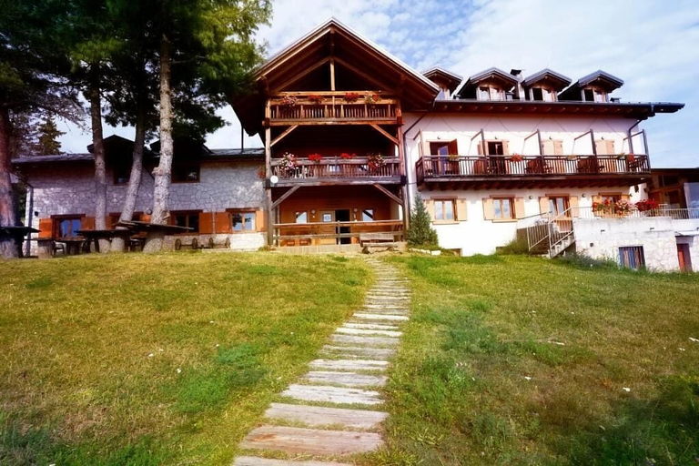 Exterior 4, Rifugio Predaia Ai Todes'ci, Trento