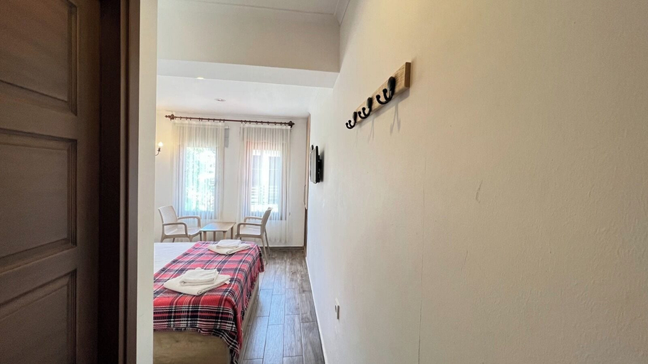 Room 2, anayurt oteli, Ula