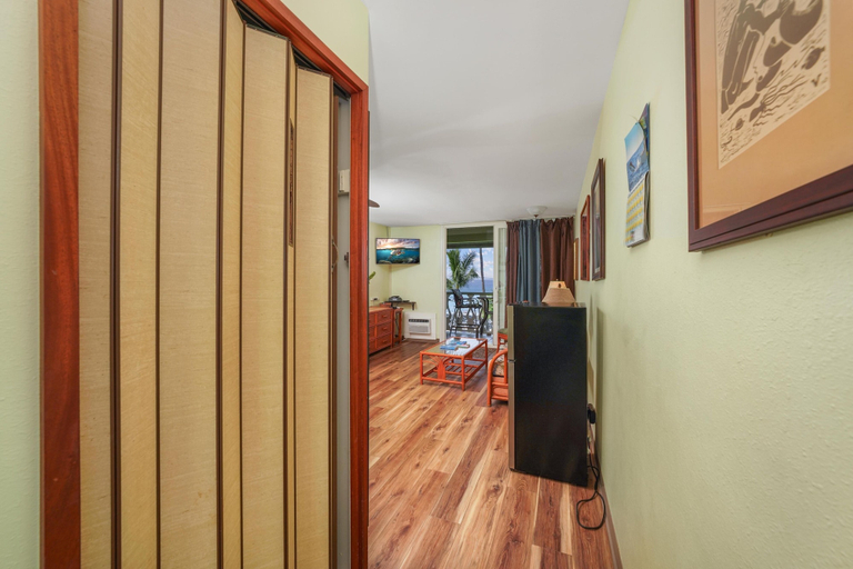 Interior 4, Big Island Kona Islander #347 Condo, Hawaii