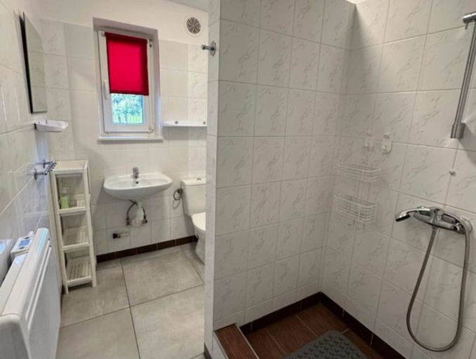 Bathroom 5, Comfortable Holiday Villa With a Private Garden, Wejherowo