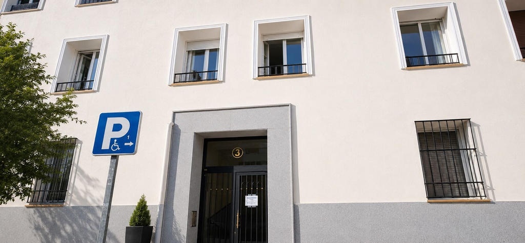 Front of property, Retiro V, Madrid