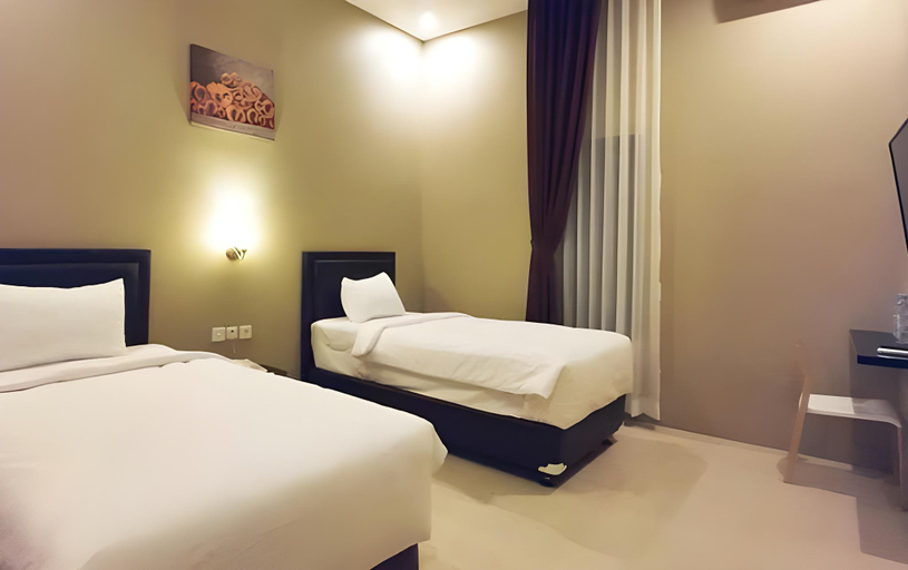 Others 3, Cinnamon's Hotel, Wonosobo