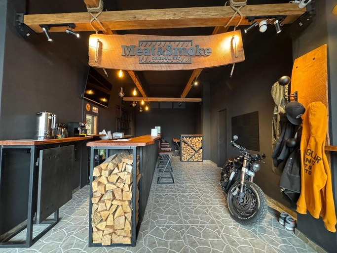 Food & Drinks, Family Hotel, Batumi