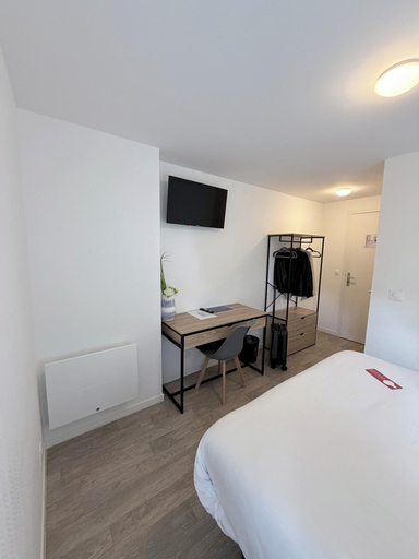 Bedroom 5, Parc Hotel, Yvelines