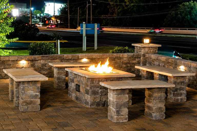 Food & Drinks 5, Days Inn by Wyndham Apple Valley Sevierville, Sevier