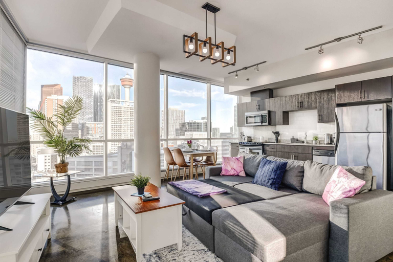 Others 5, Spacious Downtown Condo w/ Balcony & City Views!, Division No. 6