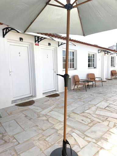 Others 5, Casa da Calma - GUESTHOUSE, Alandroal