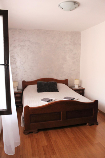 Bedroom 2, Apartments Simun